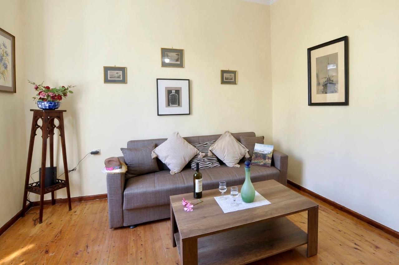 Sarantis Gallery * Corfu (city)